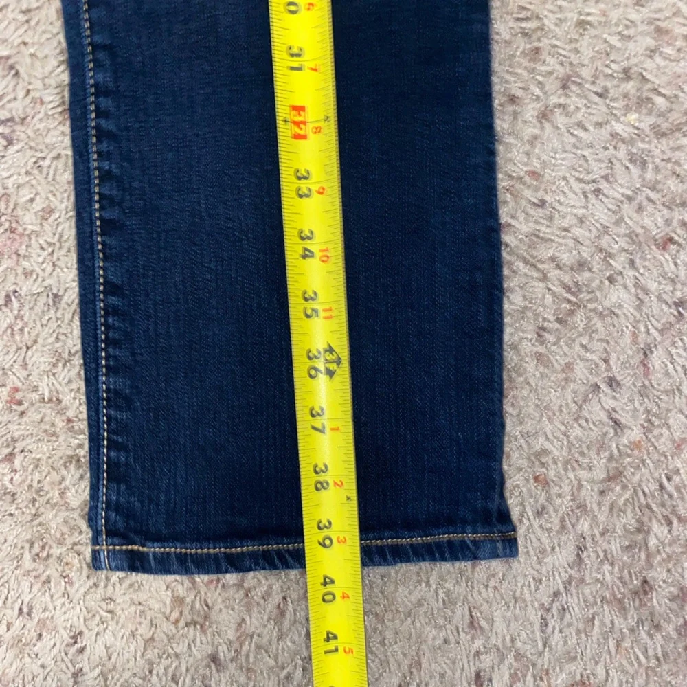 Women’s Blue Express Low Rise Straight Jeans size 8 Long